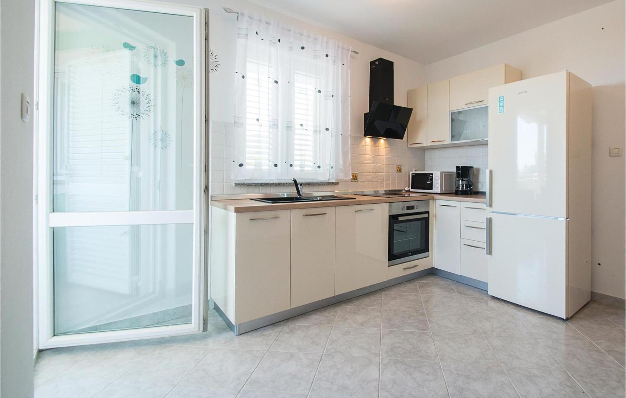 Amazing Apartment In Labin With House Sea View מראה חיצוני תמונה
