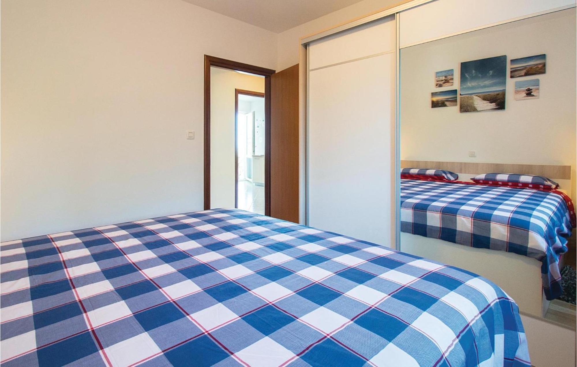 Amazing Apartment In Labin With House Sea View מראה חיצוני תמונה